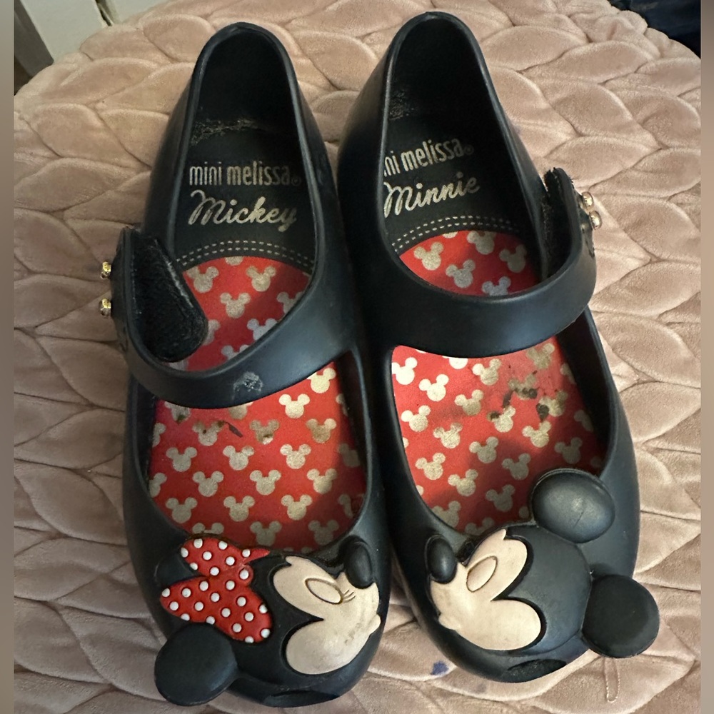 Mini Melissa Black Dress Shoes with Glossy Finish